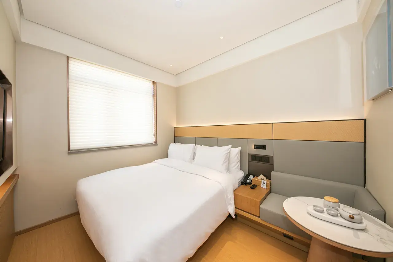 Room at the JI Hotel in Sanlitun, Beijing